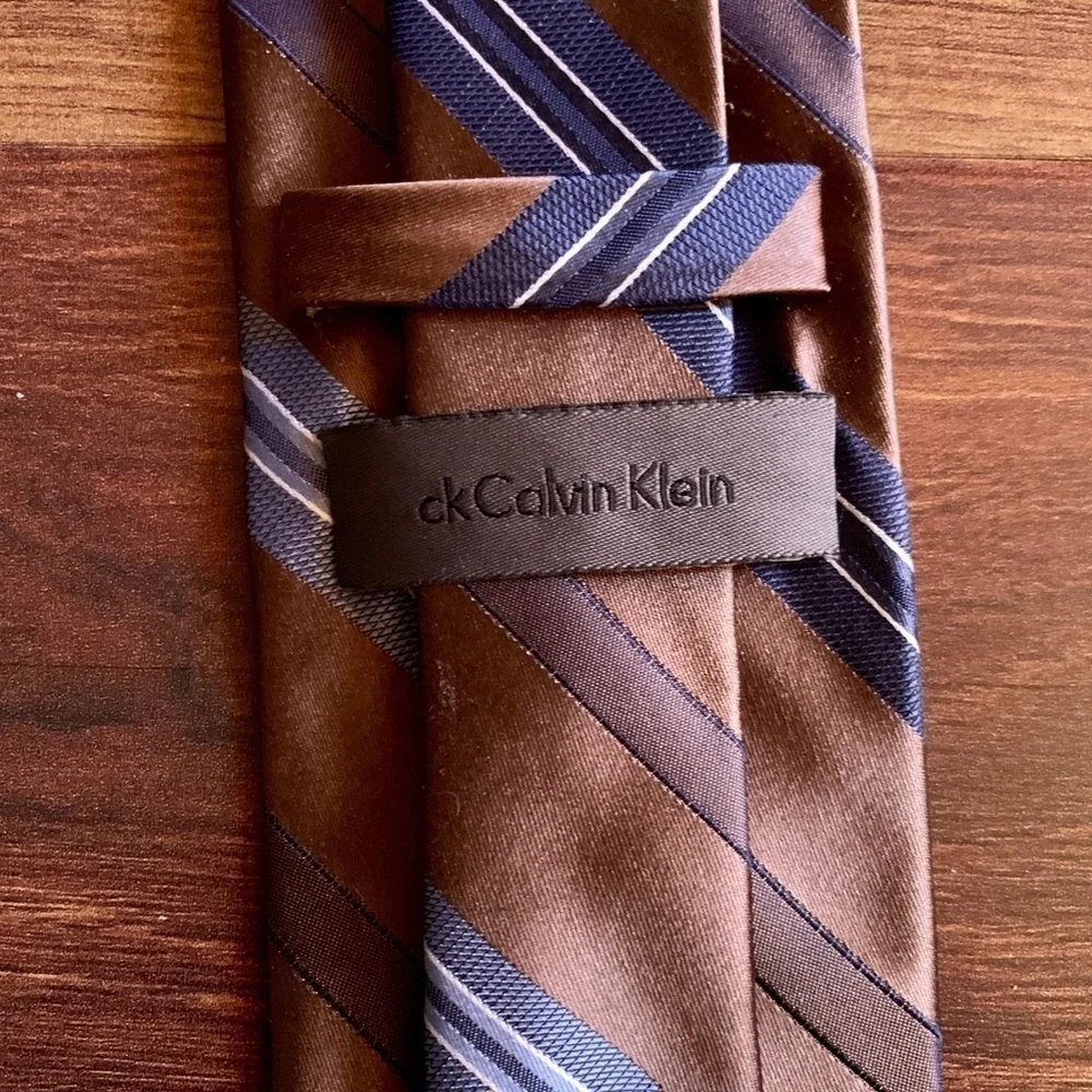 CALVIN KLEIN Brown Silk Stripes Necktie